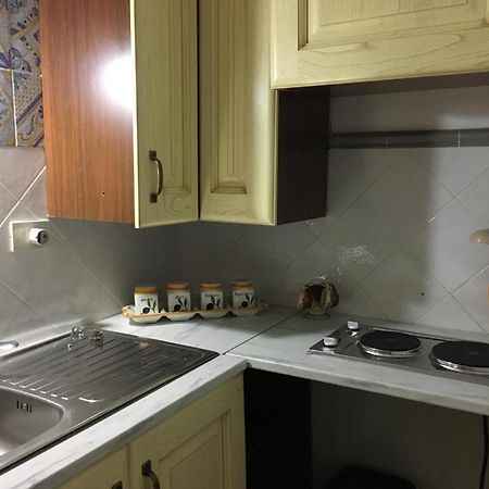 Tolentino Apartment Palermo Luaran gambar